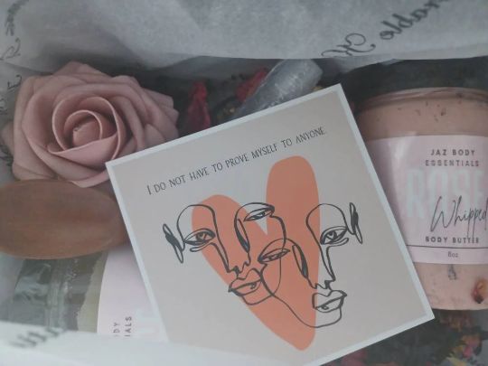 Pretty Queen Self Care Kit